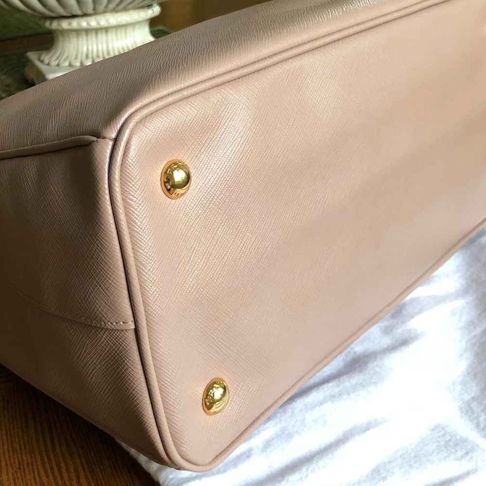Prada Saffiano Lux Tote - Picture 7 of 7